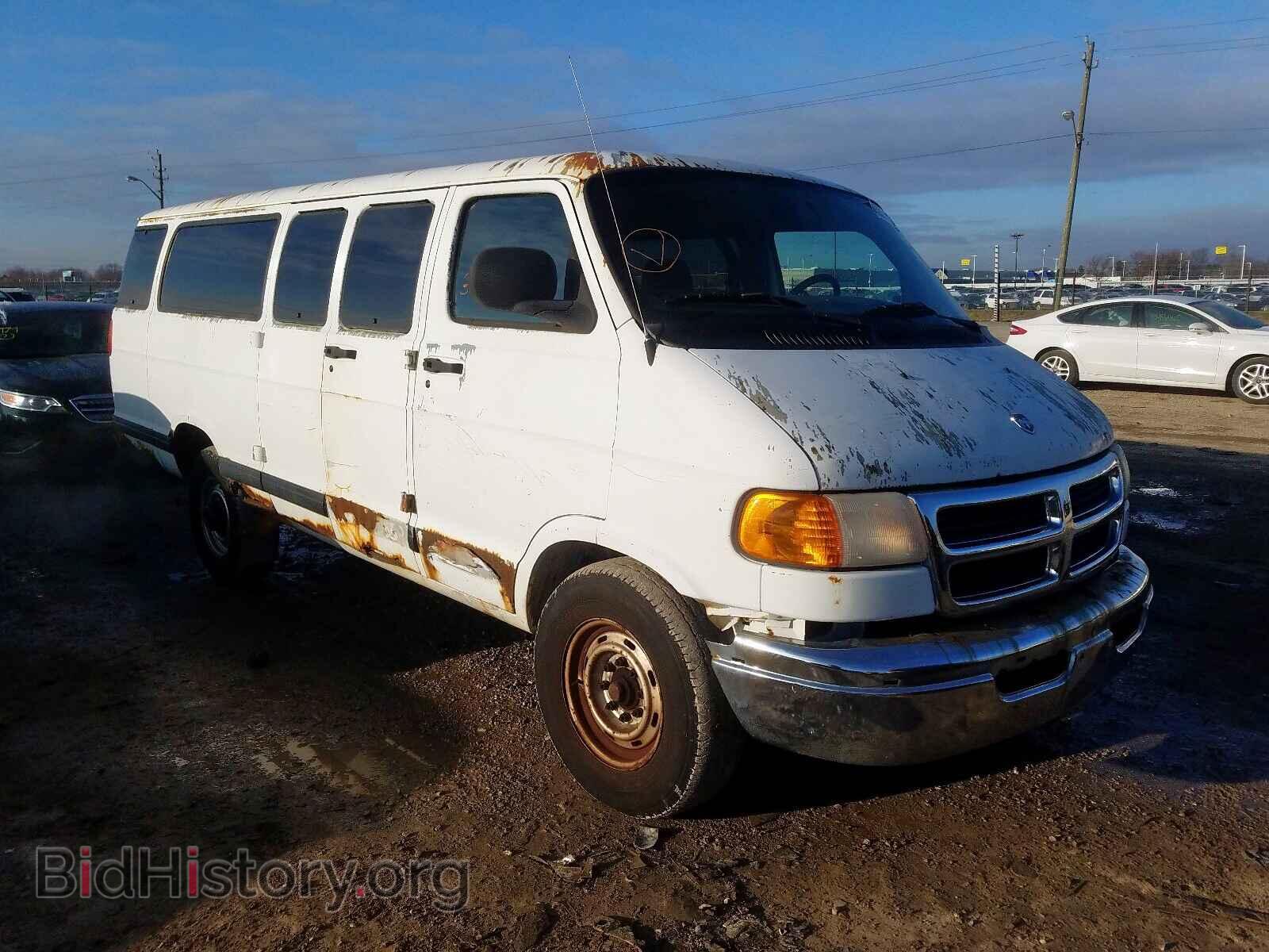Photo 2B5WB35Z8YK125859 - DODGE RAM VAN 2000