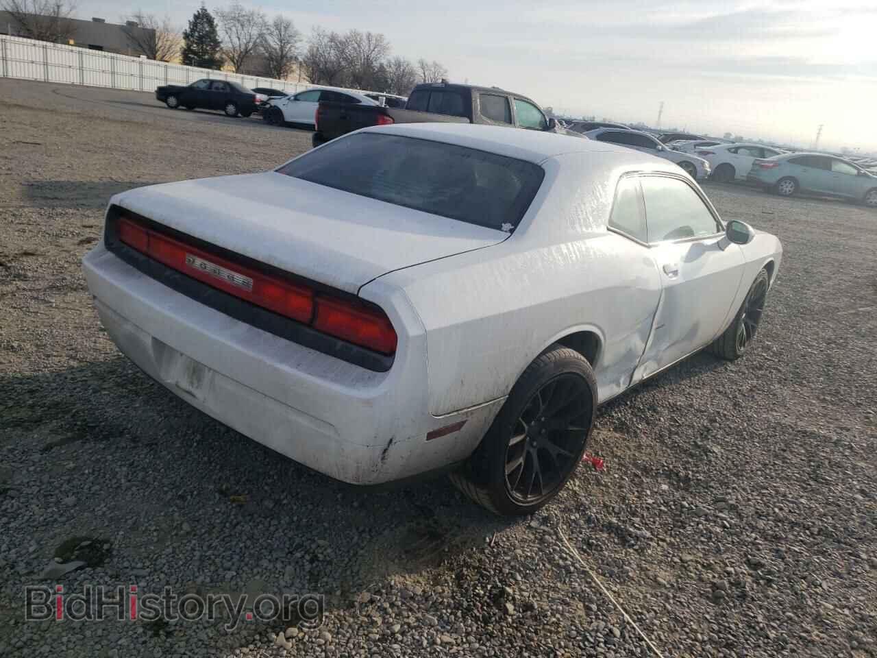 2013 DODGE CHALLENGER - VIN: 2C3CDYAG0DH704572 - Фото 4