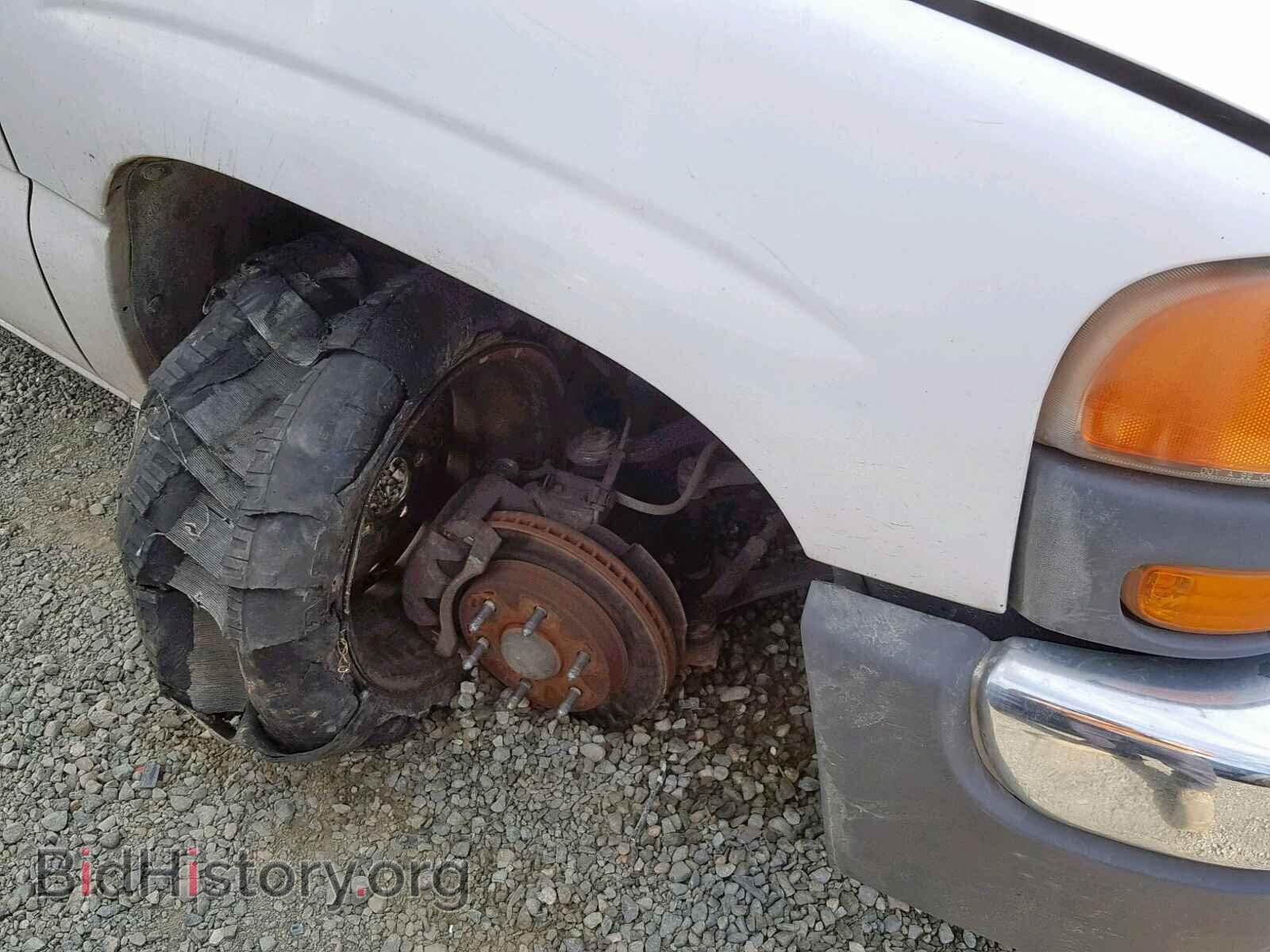 2004 GMC NEW SIERRA - VIN: 1GTEK14T04E196654 - Фото 9