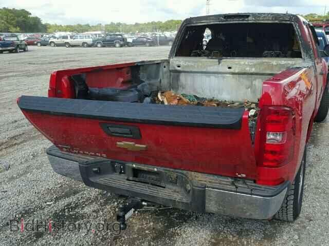 2011 CHEVROLET SILVERADO - VIN: 1GCRCREA1BZ437704 - Фото 9