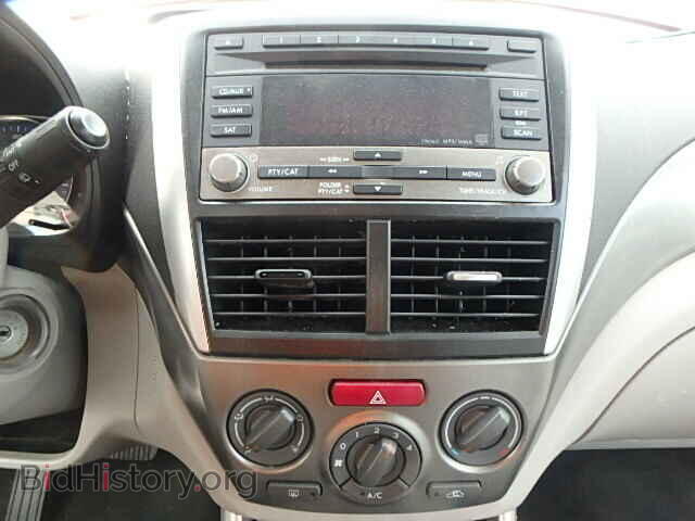 2011 SUBARU FORESTER - VIN: JF2SHABC3BH747676 - Фото 10