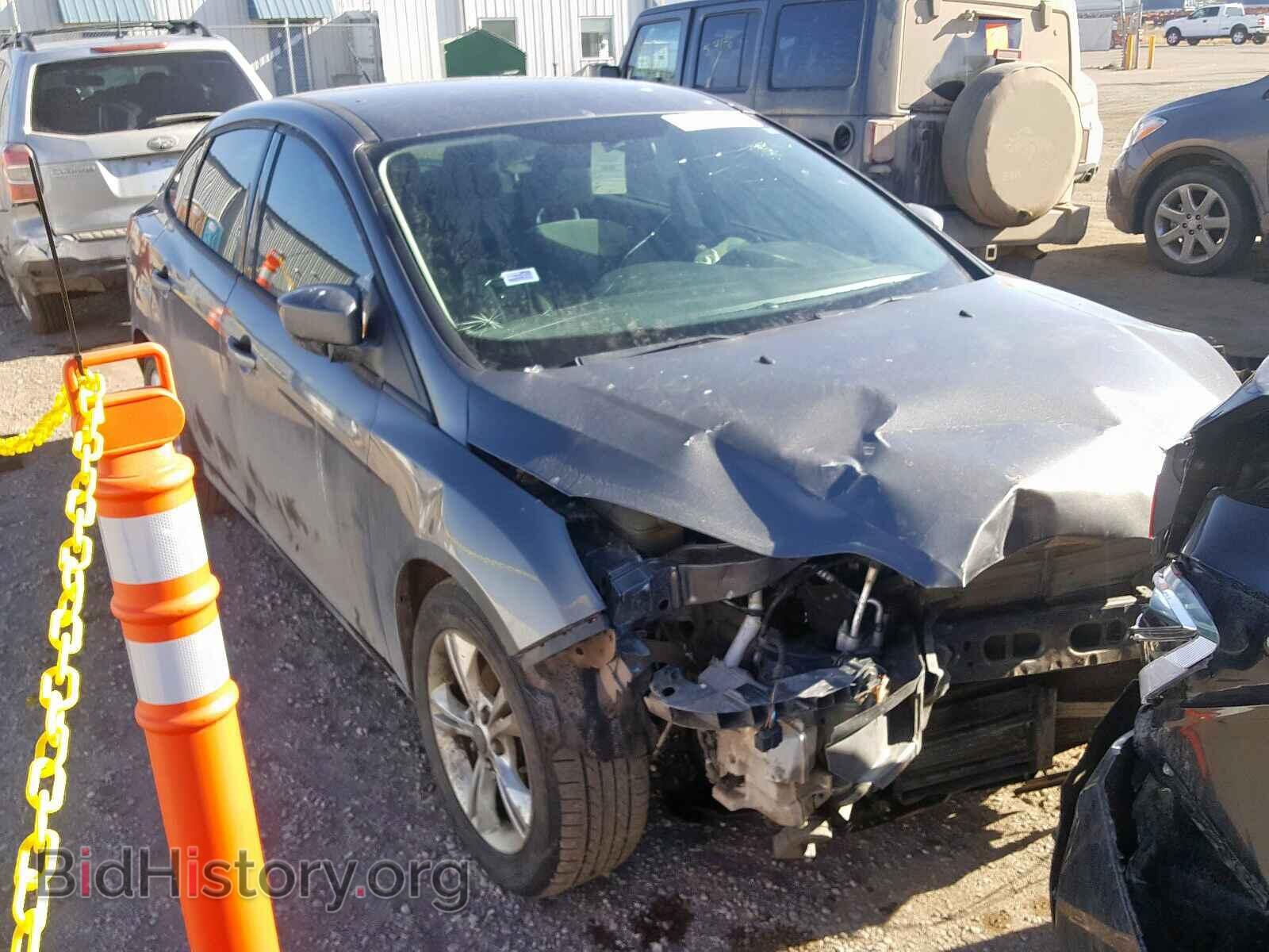 Photo 1FAHP3F23CL370585 - FORD FOCUS 2012