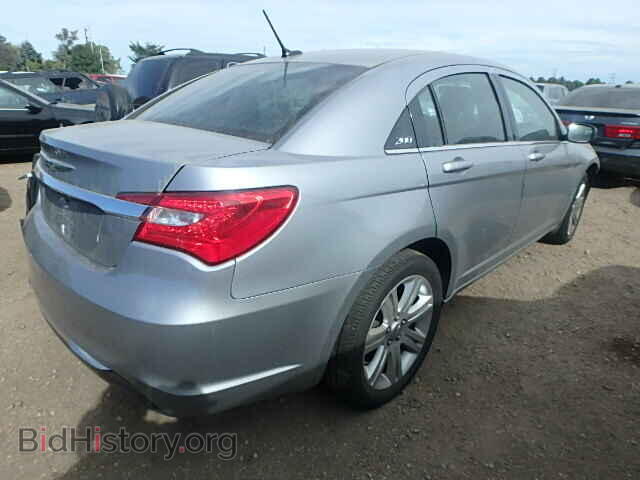 2013 CHRYSLER 200 - VIN: 1C3CCBAB3DN648185 - Photo 4