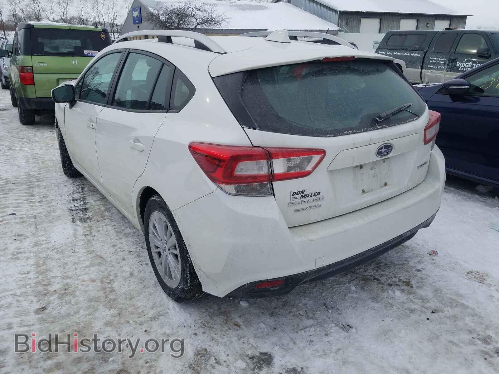 2018 SUBARU IMPREZA - VIN: 4S3GTAB61J3715737 - Фото 3