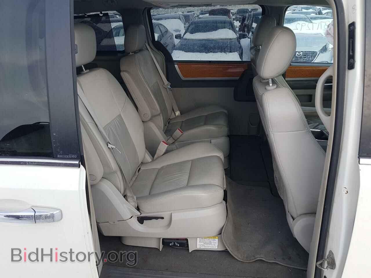 2010 CHRYSLER MINIVAN - VIN: 2A4RR6DX1AR133259 - Фото 6