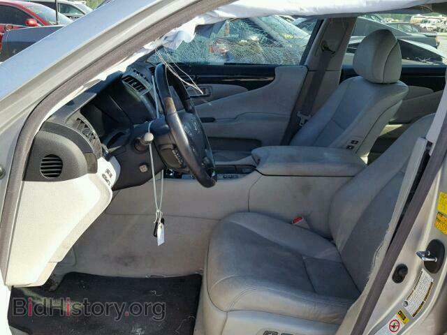2011 LEXUS LS460 - VIN: JTHBL5EF6B5101901 - Photo 5
