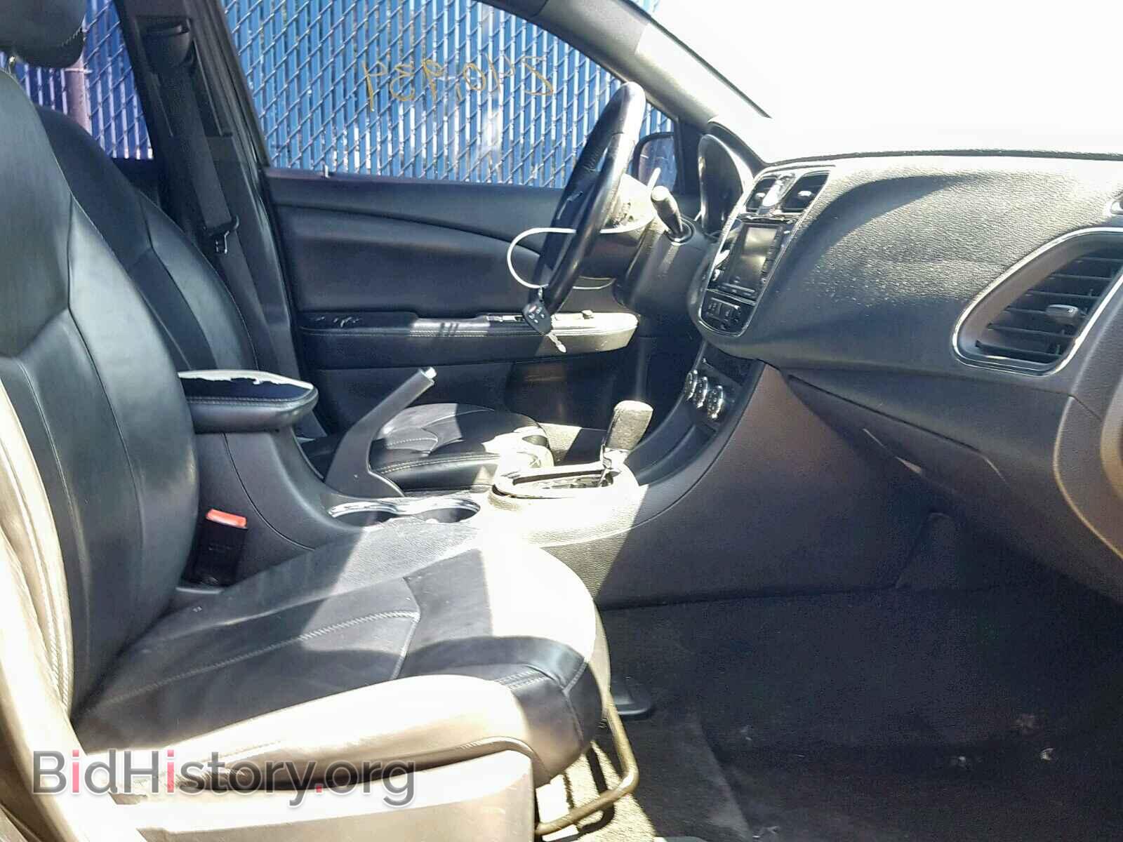 2011 CHRYSLER 200 - VIN: 1C3BC2FB4BN612314 - Фото 5