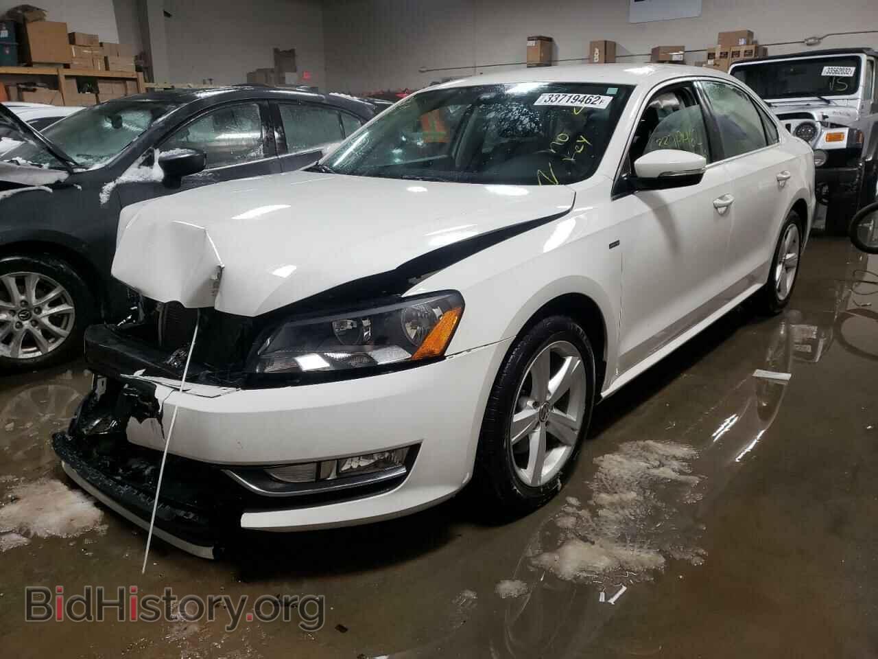 2015 VOLKSWAGEN PASSAT - VIN: 1VWAT7A32FC109366 - Фото 2