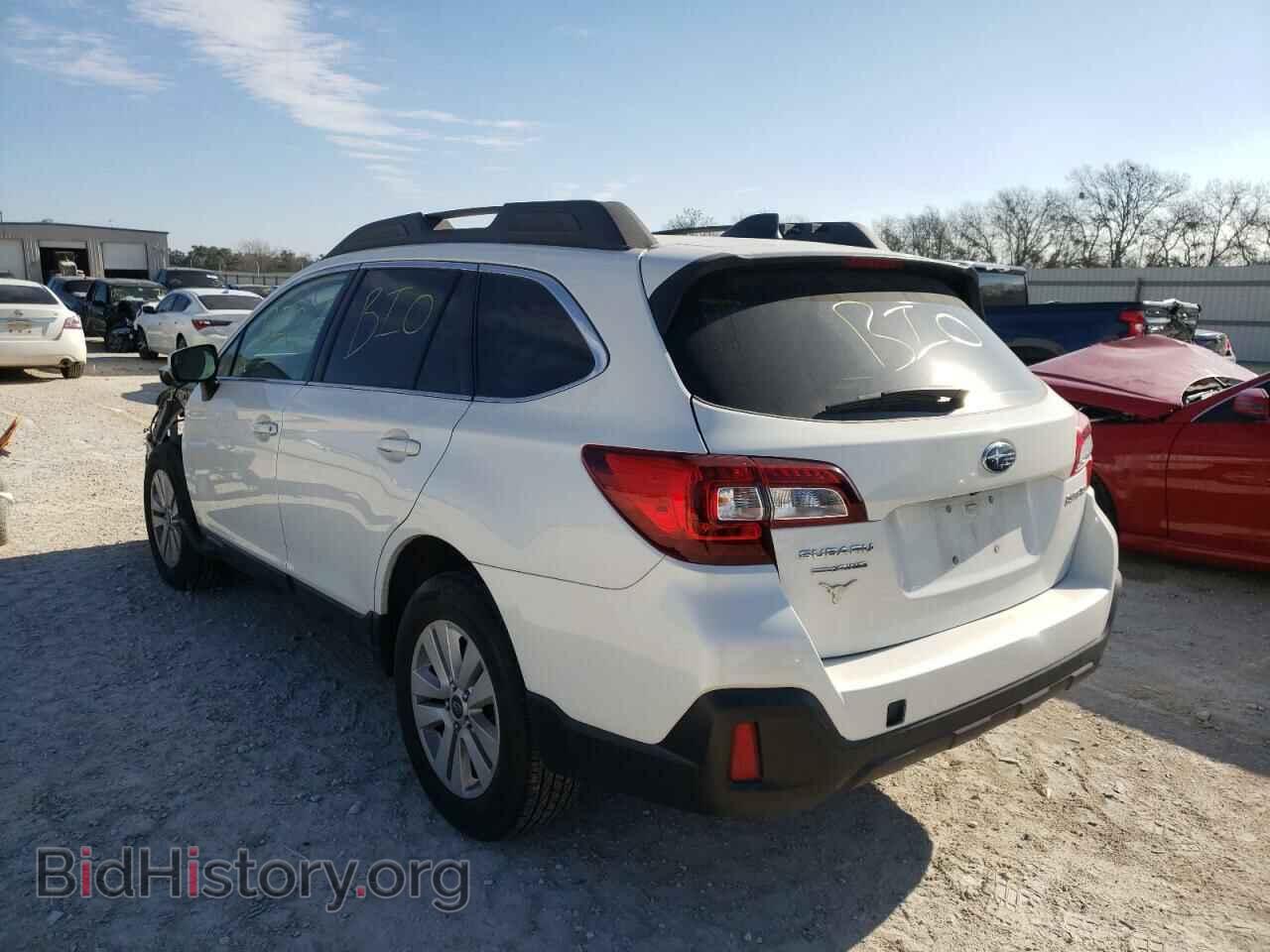 2019 SUBARU OUTBACK - VIN: 4S4BSAFC9K3364957 - Фото 3