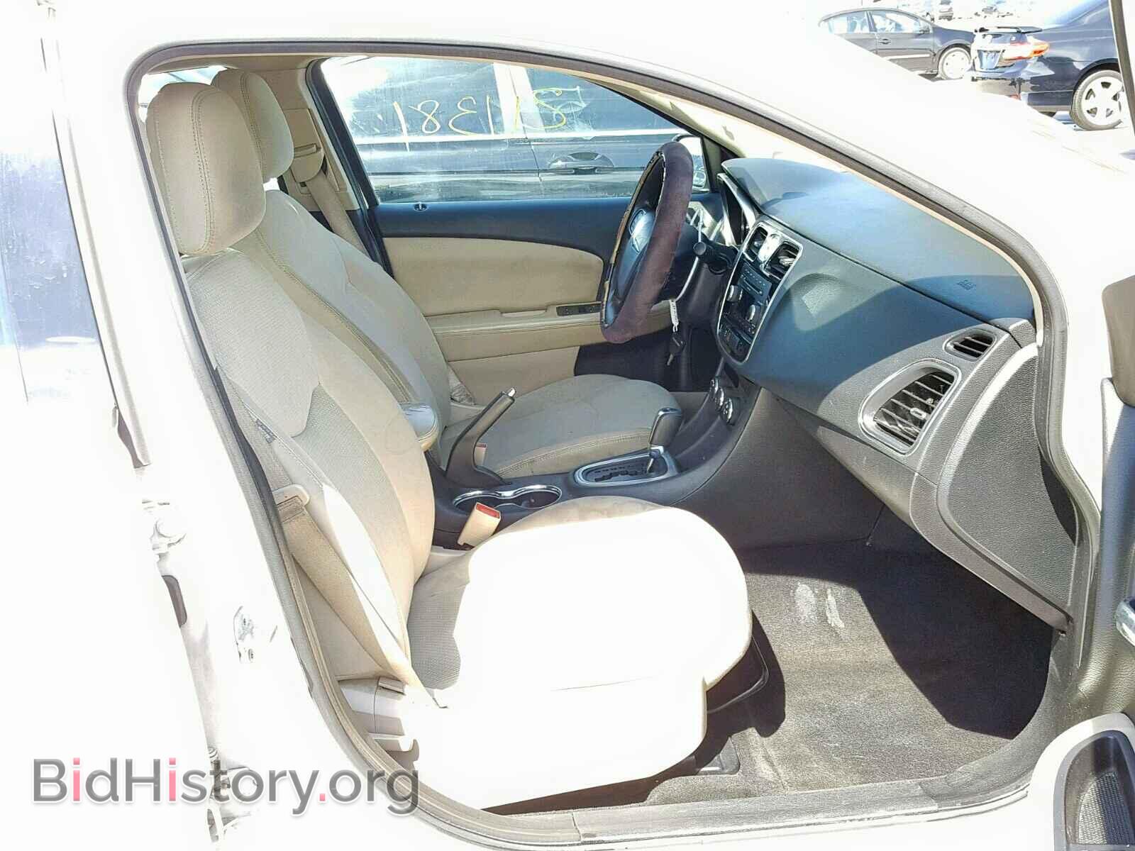 2011 CHRYSLER 200 - VIN: 1C3BC4FB5BN522116 - Фото 5