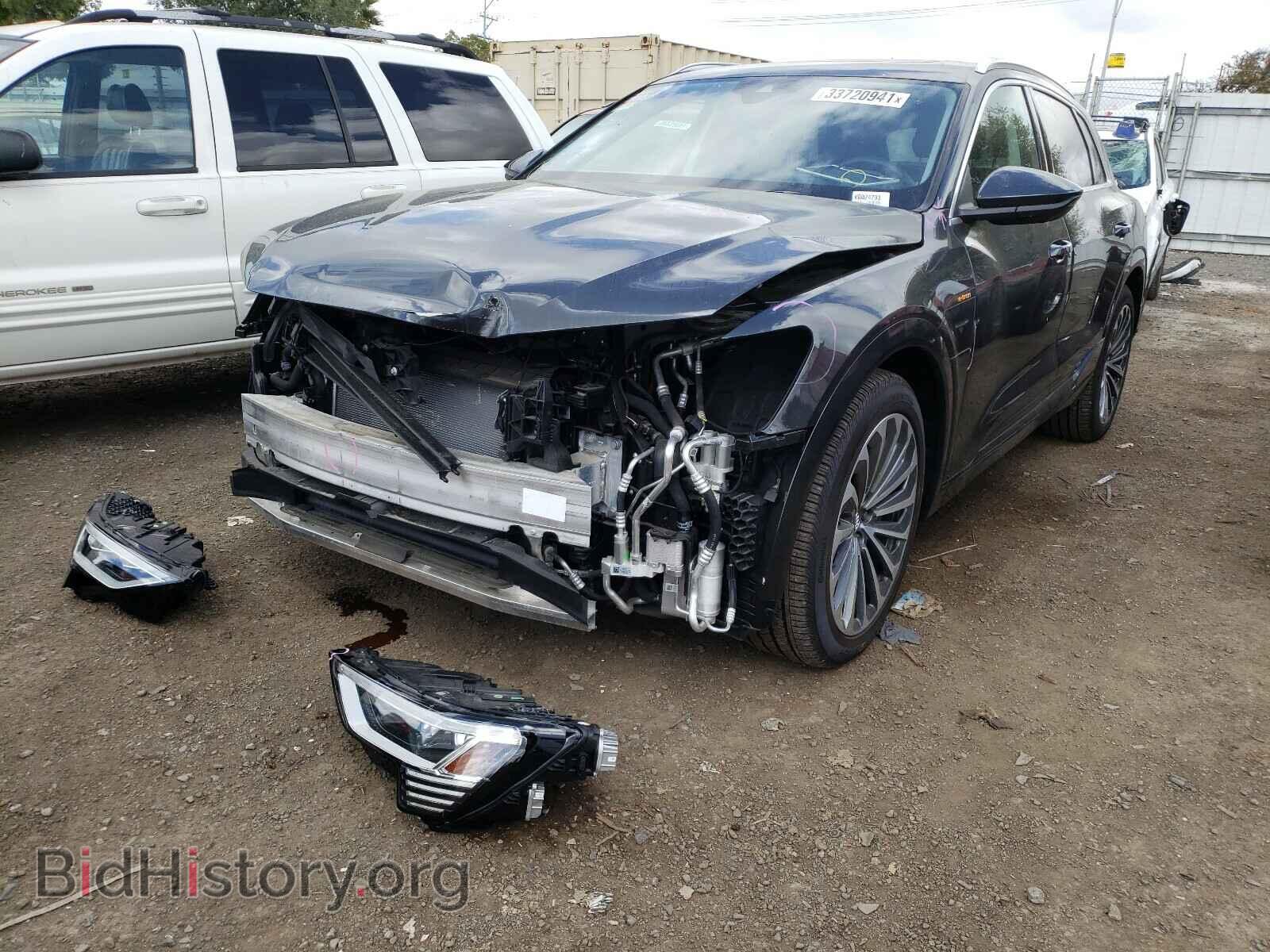 2019 AUDI E-TRON - VIN: WA1VABGE1KB024793 - Photo 2