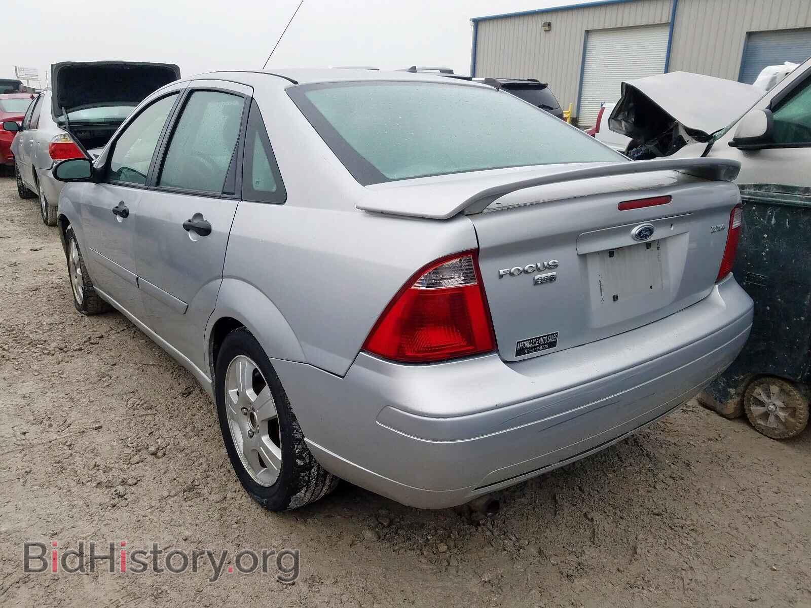 2005 FORD FOCUS - VIN: 1FAFP34NX5W205123 - Фото 3