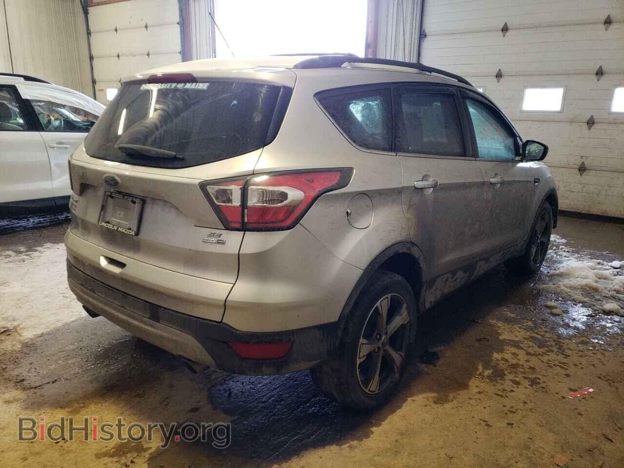 2017 FORD ESCAPE - VIN: 1FMCU9GD2HUB33860 - Фото 4