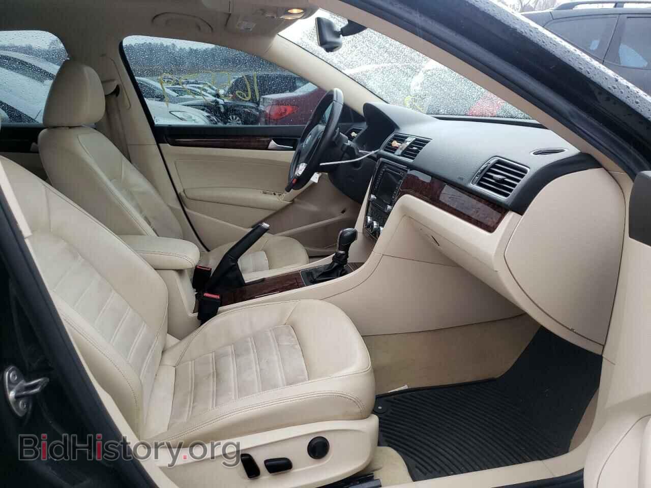 2012 VOLKSWAGEN PASSAT - VIN: 1VWCM7A3XCC104174 - Фото 5
