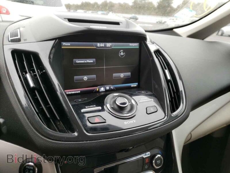 2014 Ford CMAX (VIN 1FADP5BU3EL500949) — photo 9 of 10