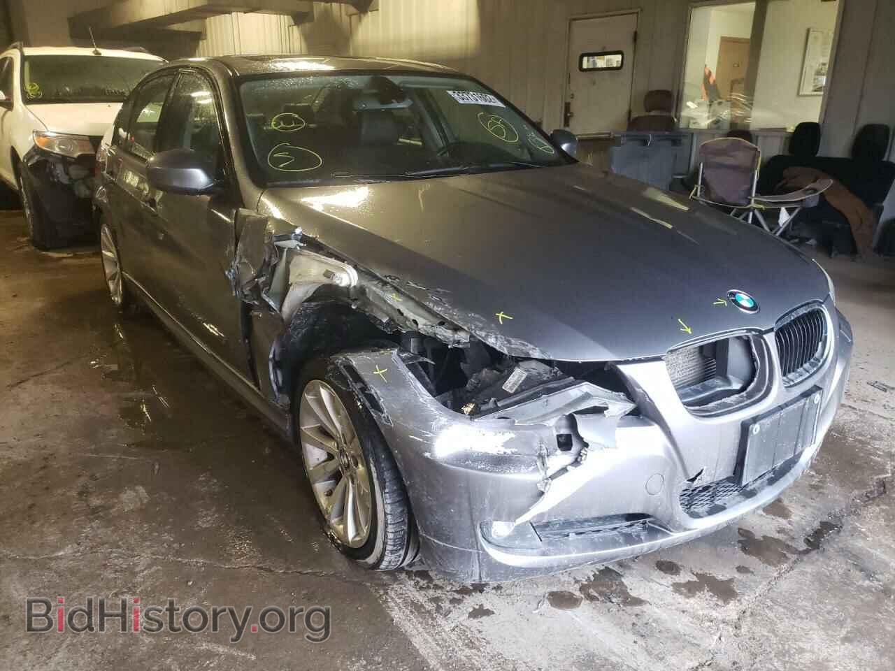 Photo WBAPK7C54BF087763 - BMW 3 SERIES 2011