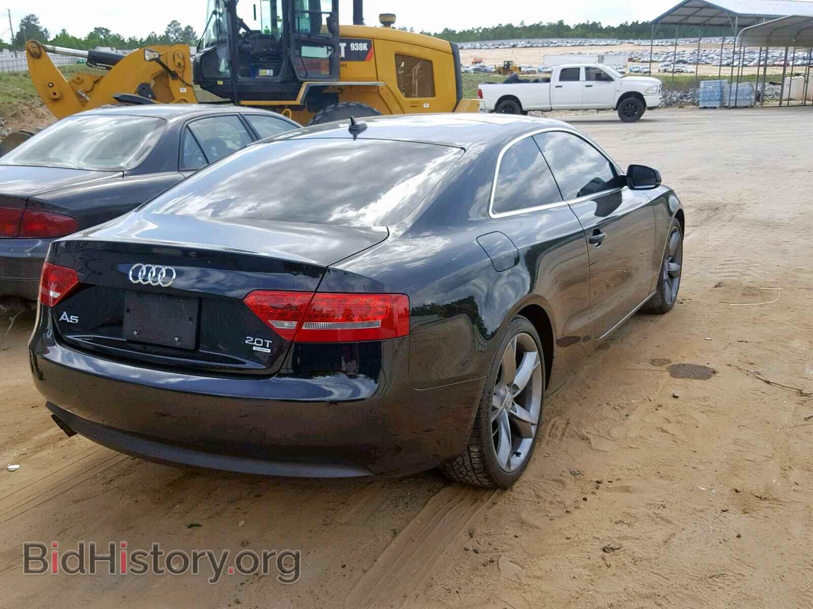2010 AUDI A5 PREMIUM - VIN: WAULFAFR2AA048678 - Photo 4