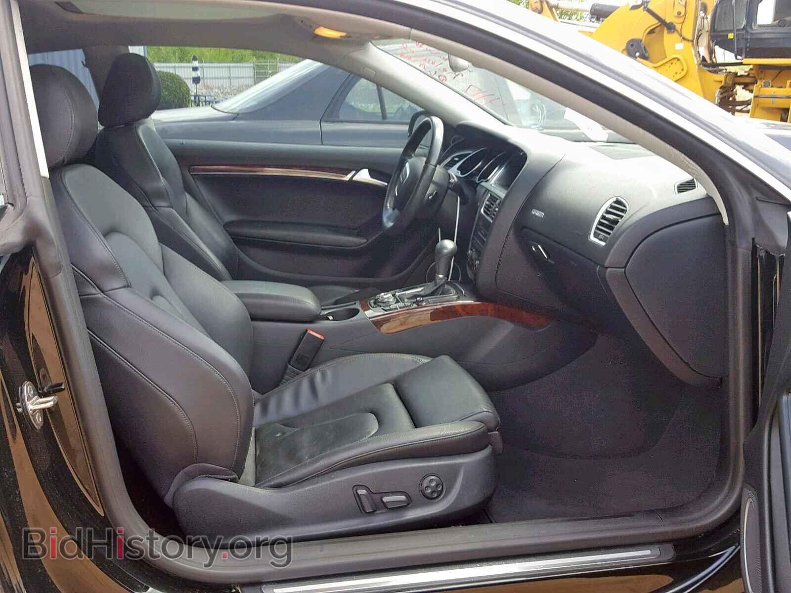 2010 AUDI A5 PREMIUM - VIN: WAULFAFR2AA048678 - Photo 5