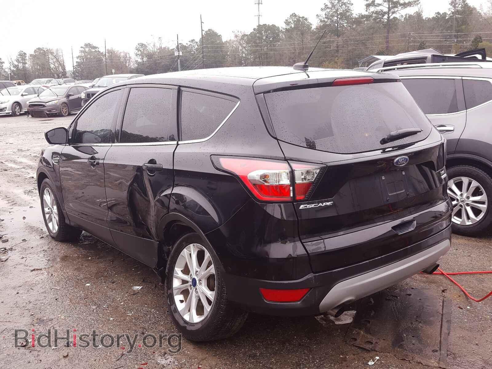 2017 Ford ESCAPE (VIN 1FMCU0GD7HUE01295) — фото 3 из 10