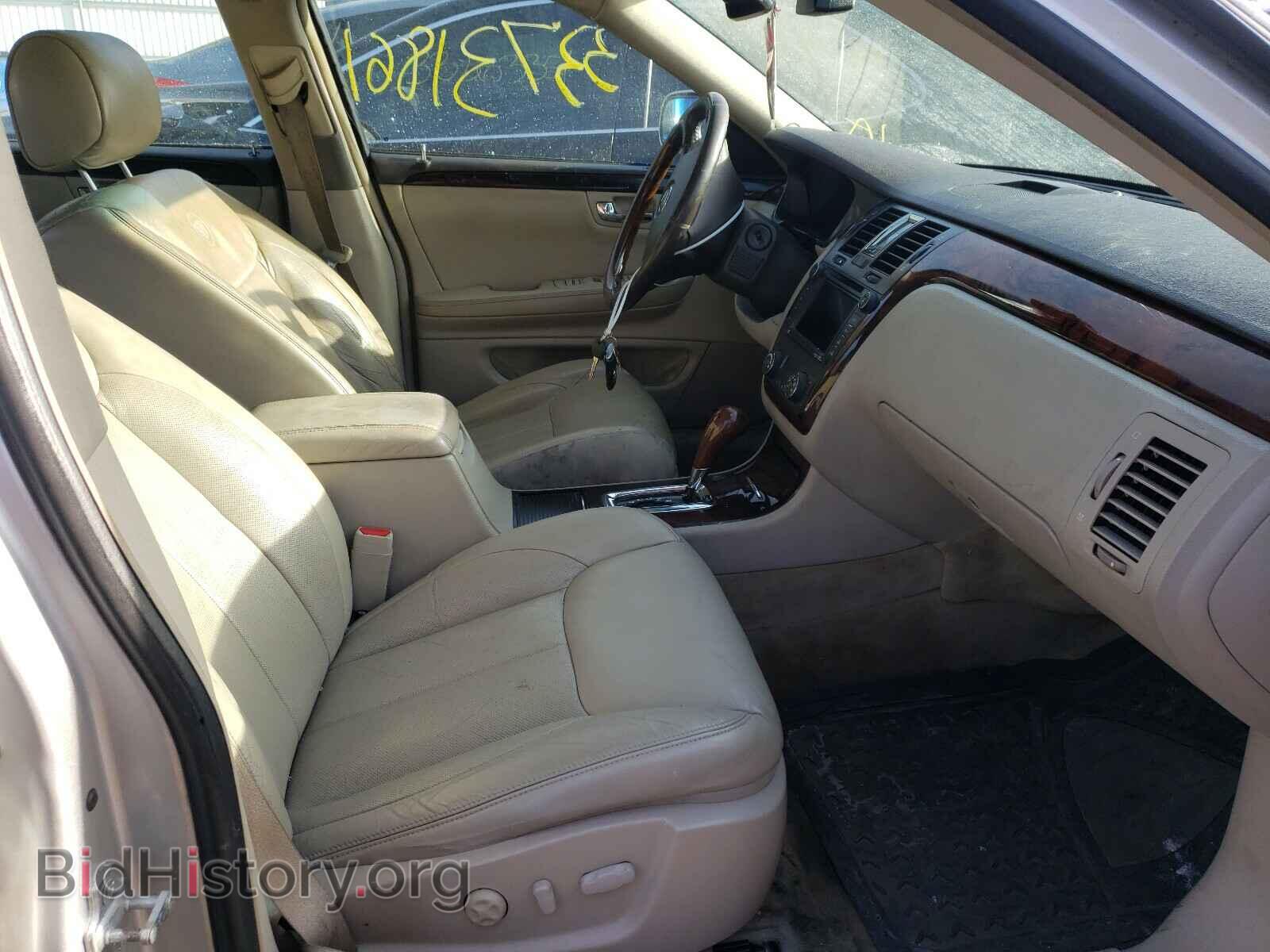 2011 CADILLAC DTS - VIN: 1G6KH5E68BU147841 - Фото 5