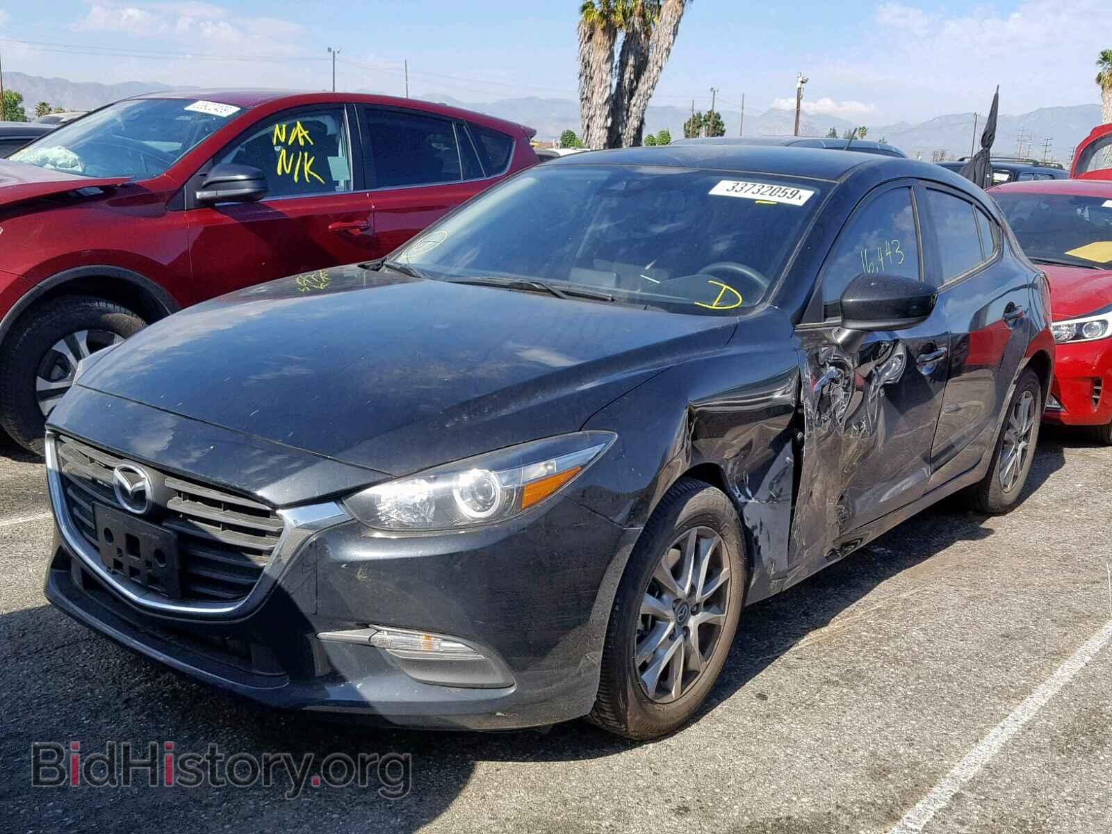 2018 MAZDA 3 - VIN: 3MZBN1K79JM262833 - Фото 2
