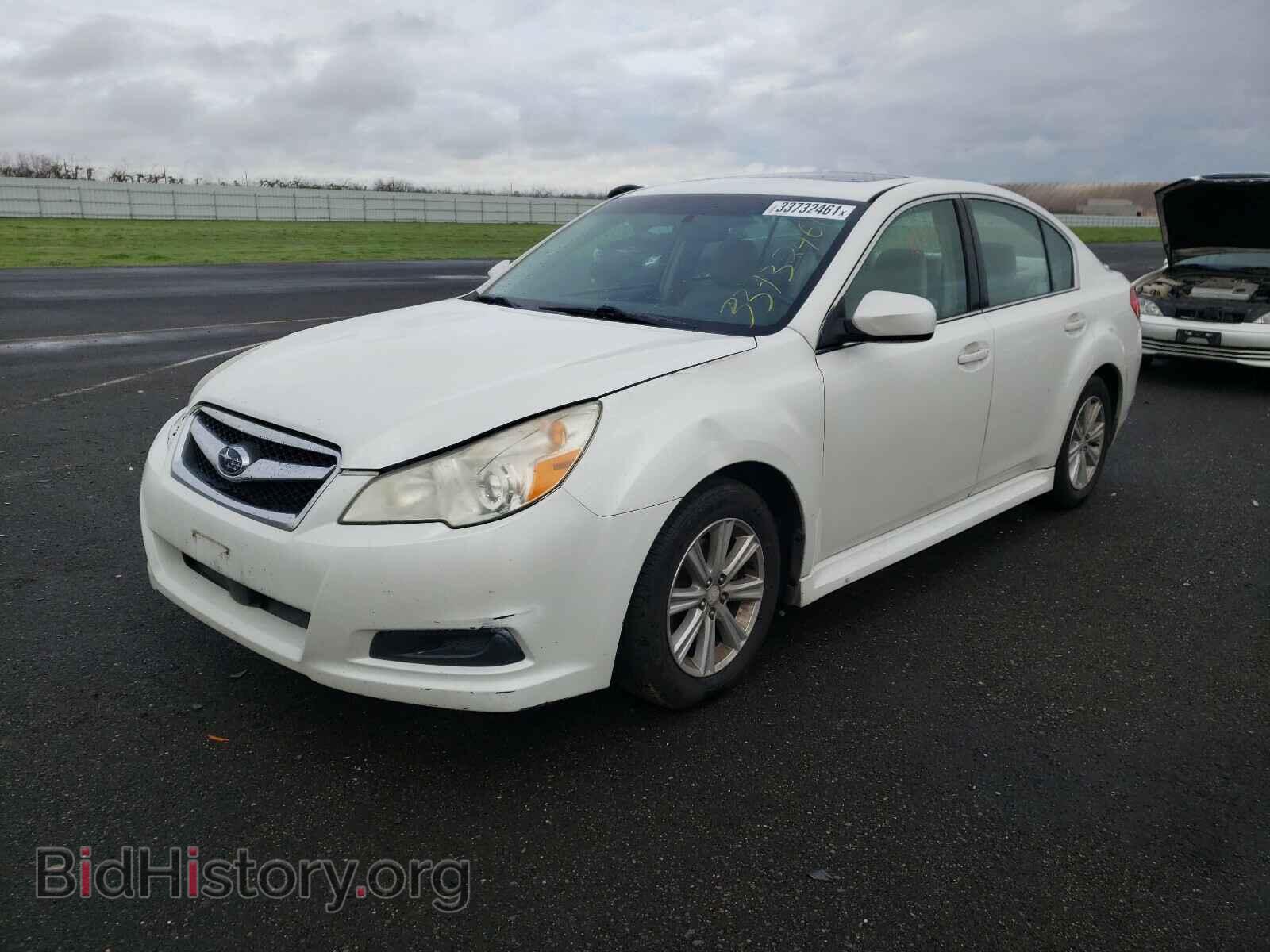 2011 SUBARU LEGACY - VIN: 4S3BMBG68B3220006 - Фото 2
