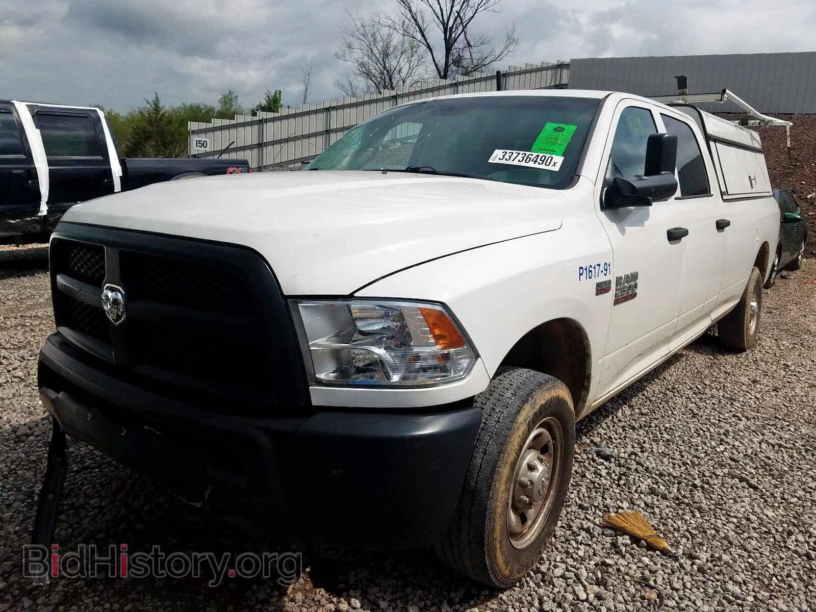 2017 RAM 2500 - VIN: 3C6UR4HJ9HG719919 - Фото 2