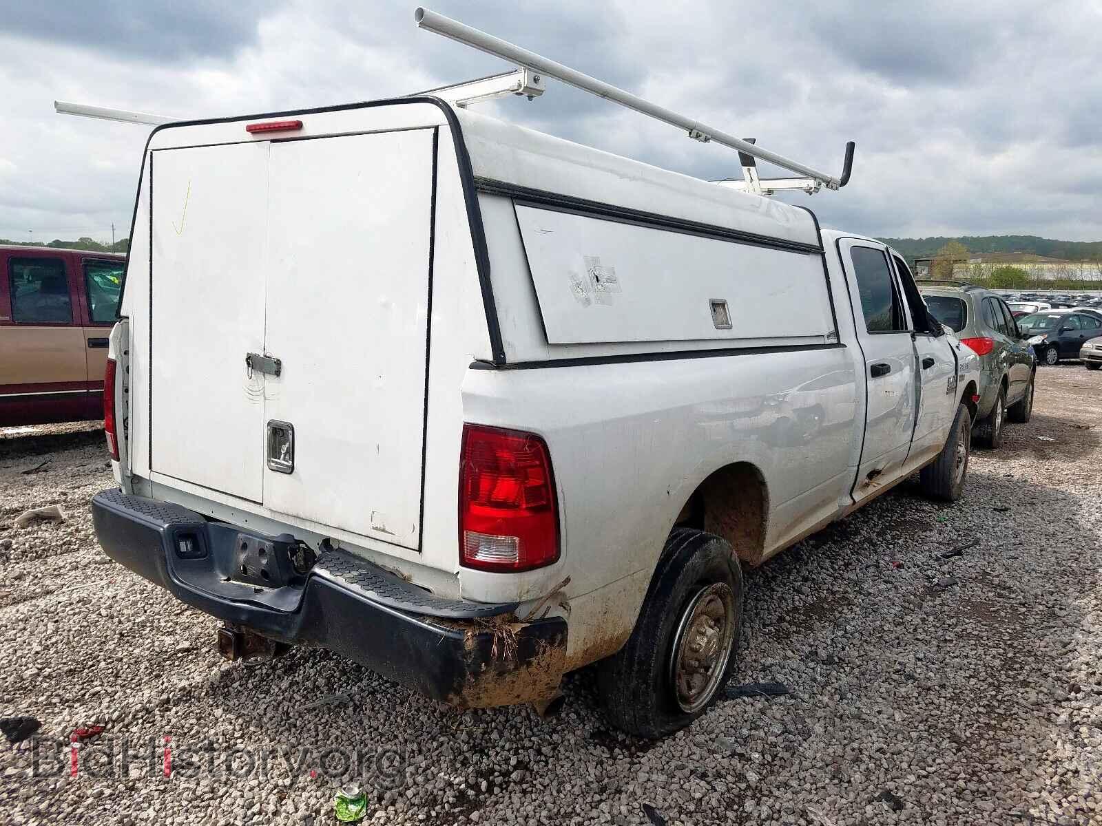 2017 RAM 2500 - VIN: 3C6UR4HJ9HG719919 - Фото 4