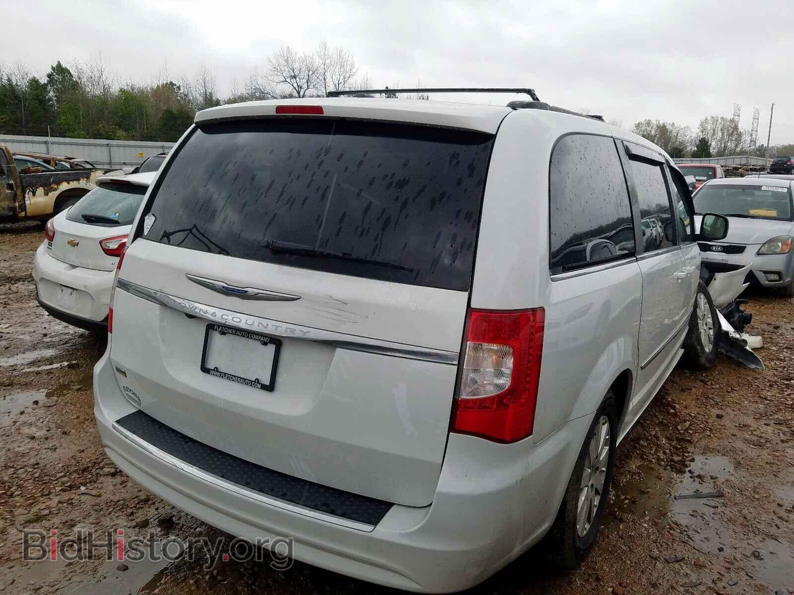 2016 CHRYSLER TOWN & COU - VIN: 2C4RC1BGXGR147554 - Фото 4