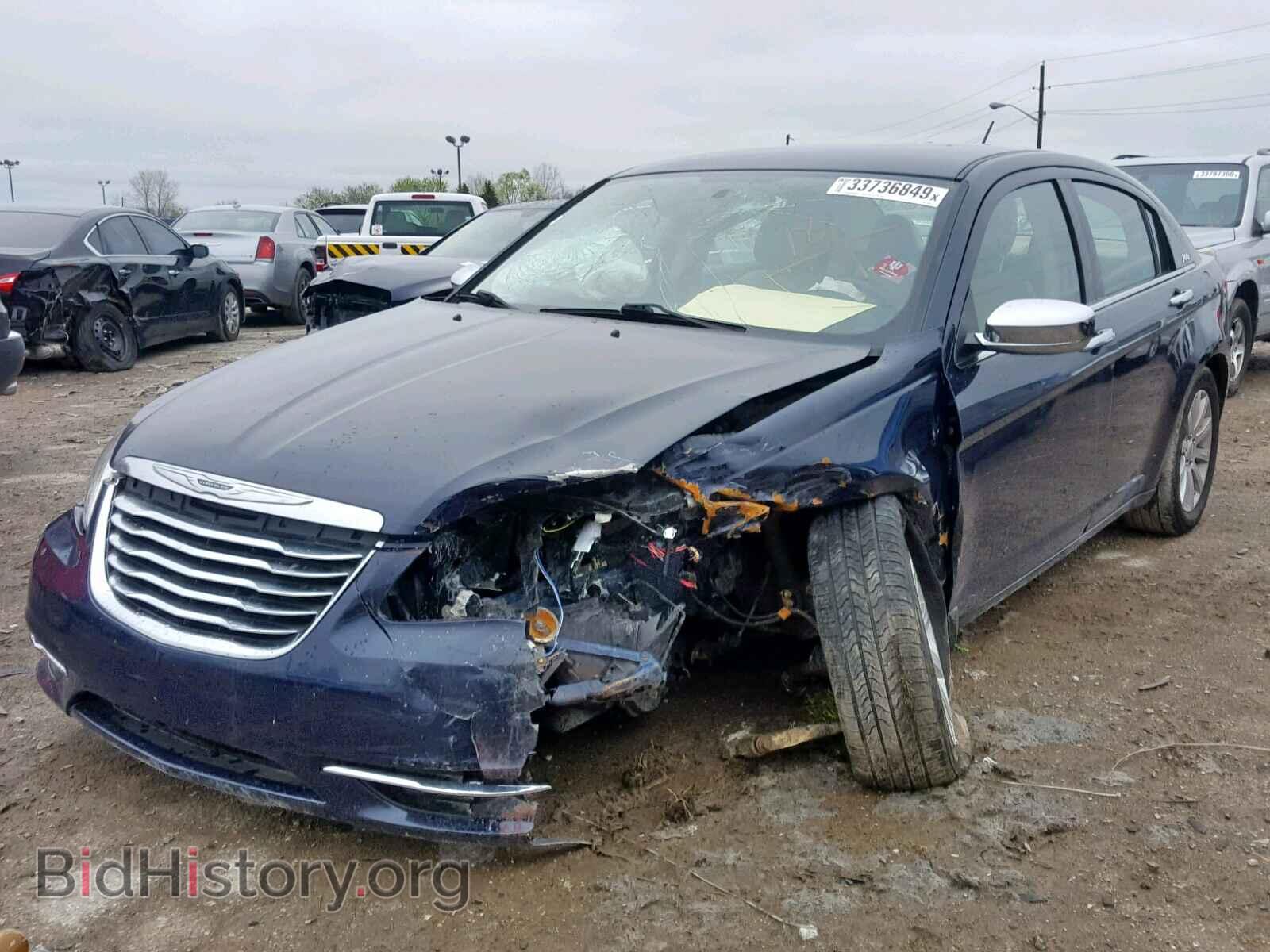 2013 CHRYSLER 200 - VIN: 1C3CCBCG4DN579998 - Photo 2