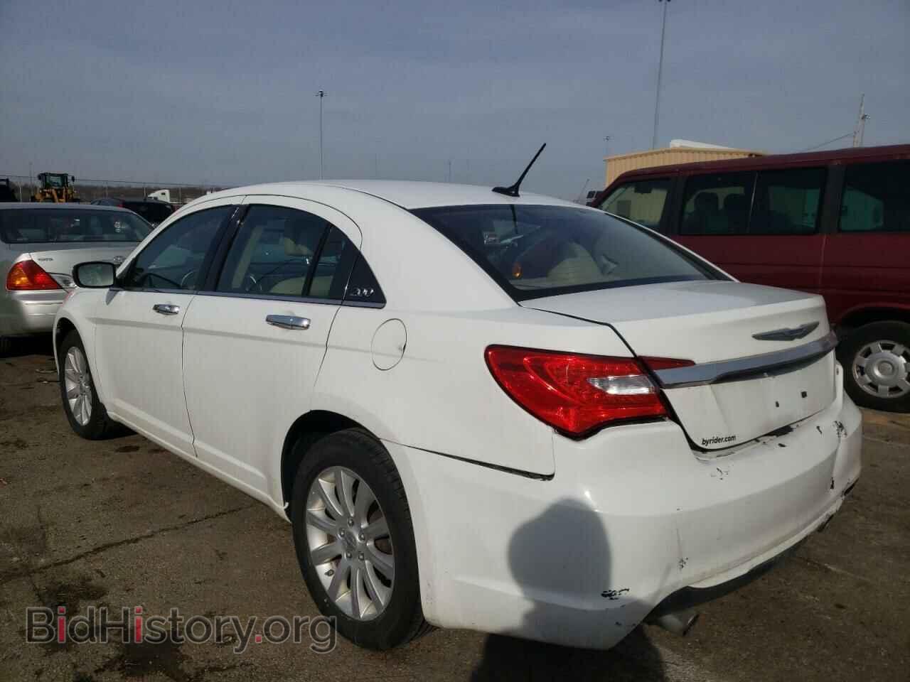 2013 CHRYSLER 200 - VIN: 1C3CCBCG7DN526096 - Фото 3