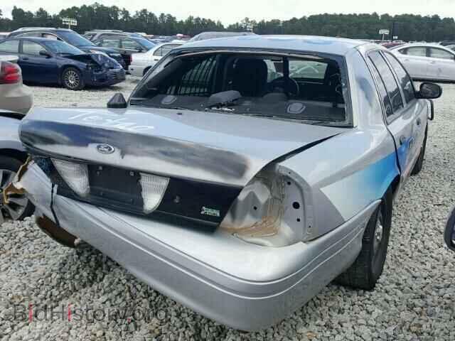 2011 FORD CROWN VIC - VIN: 2FABP7BV8BX145366 - Фото 4