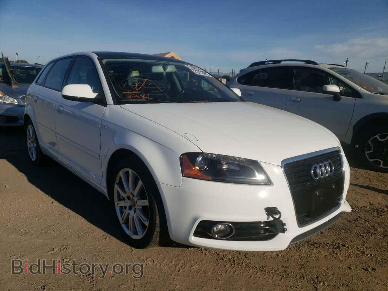 Photo WAUKJAFM0CA104585 - AUDI A3 2012