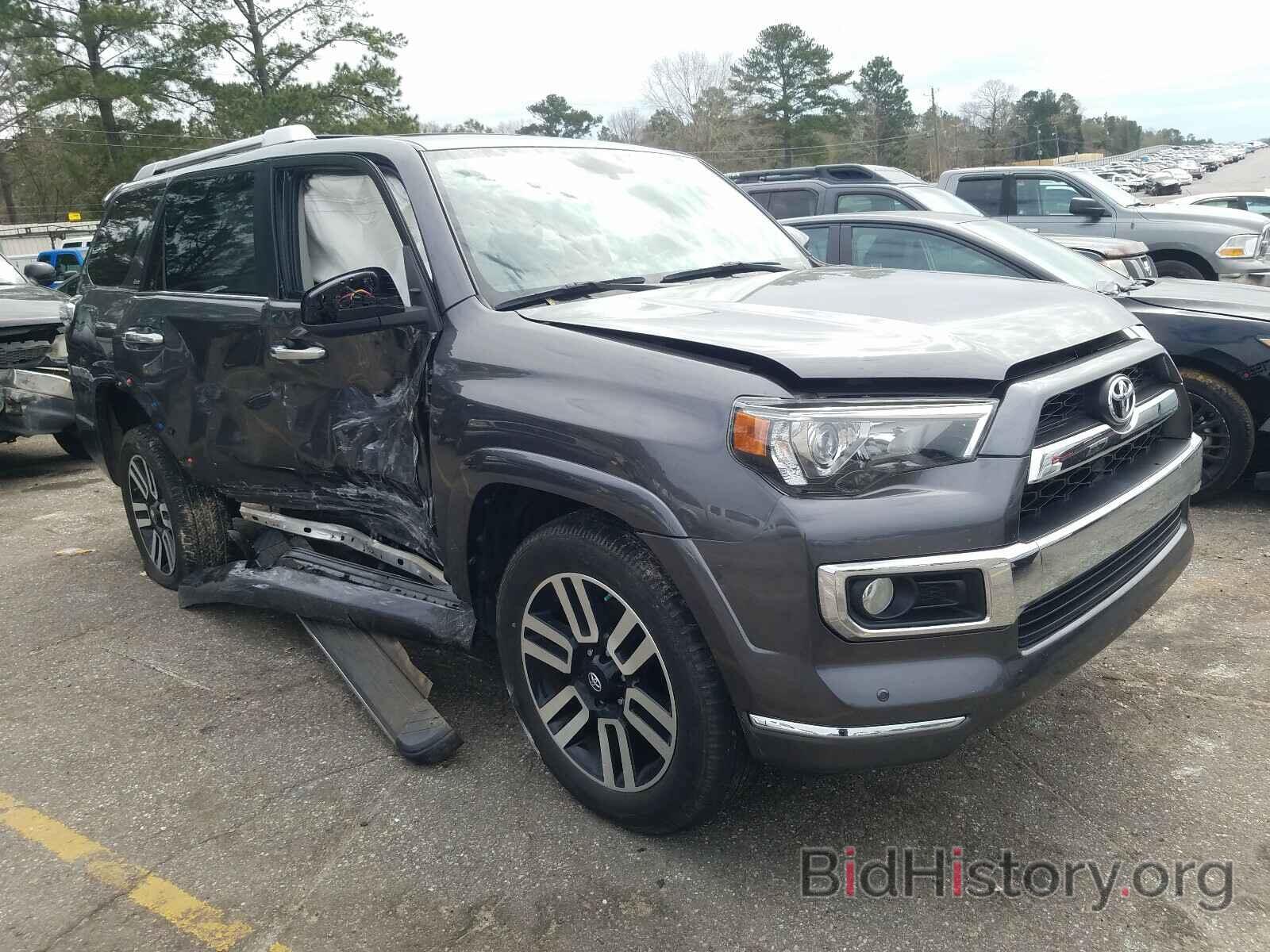 Фотография JTEBU5JR9J5518373 - TOYOTA 4RUNNER 2018