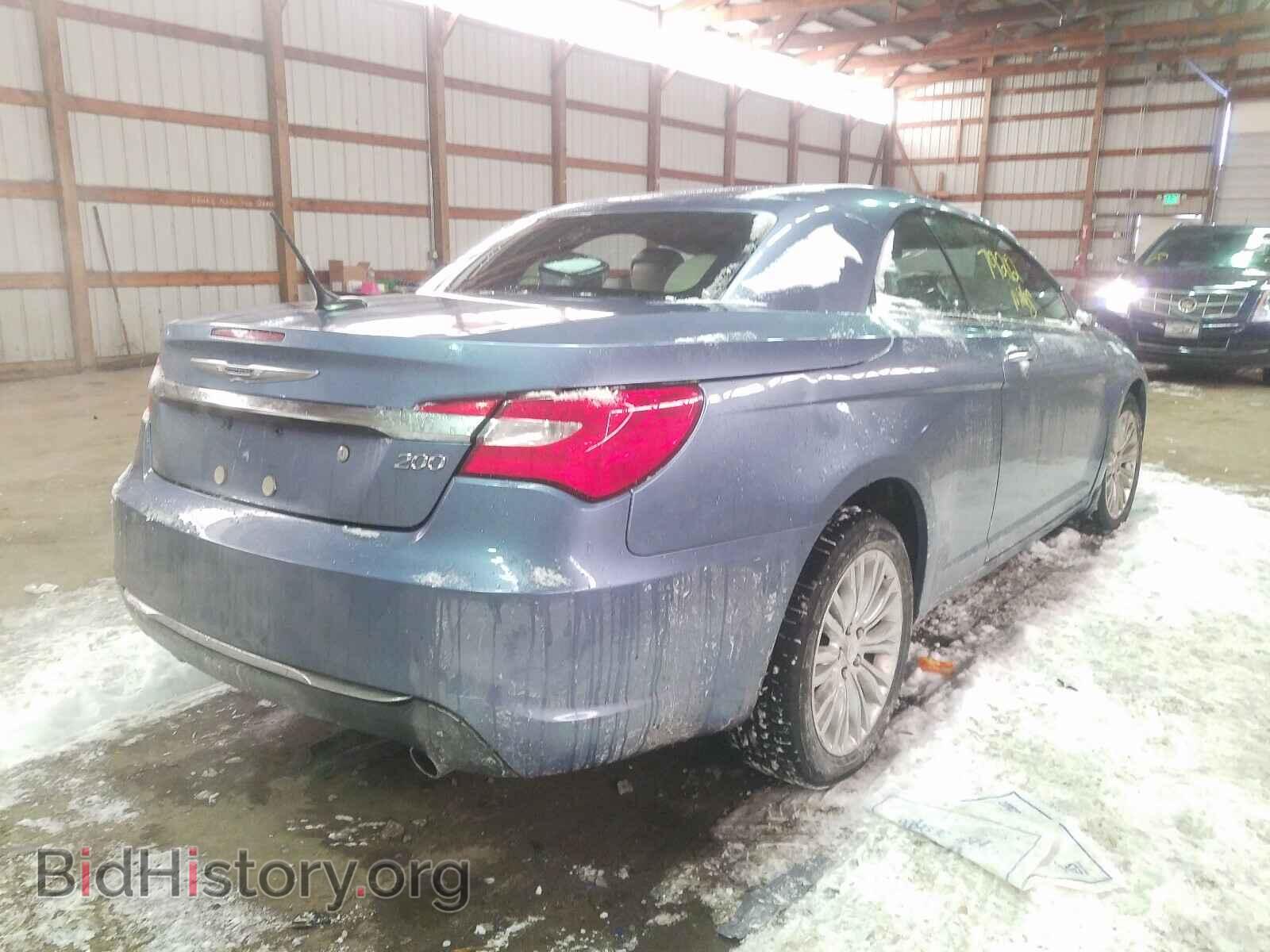 2011 CHRYSLER 200 - VIN: 1C3BC7EG2BN572048 - Фото 4