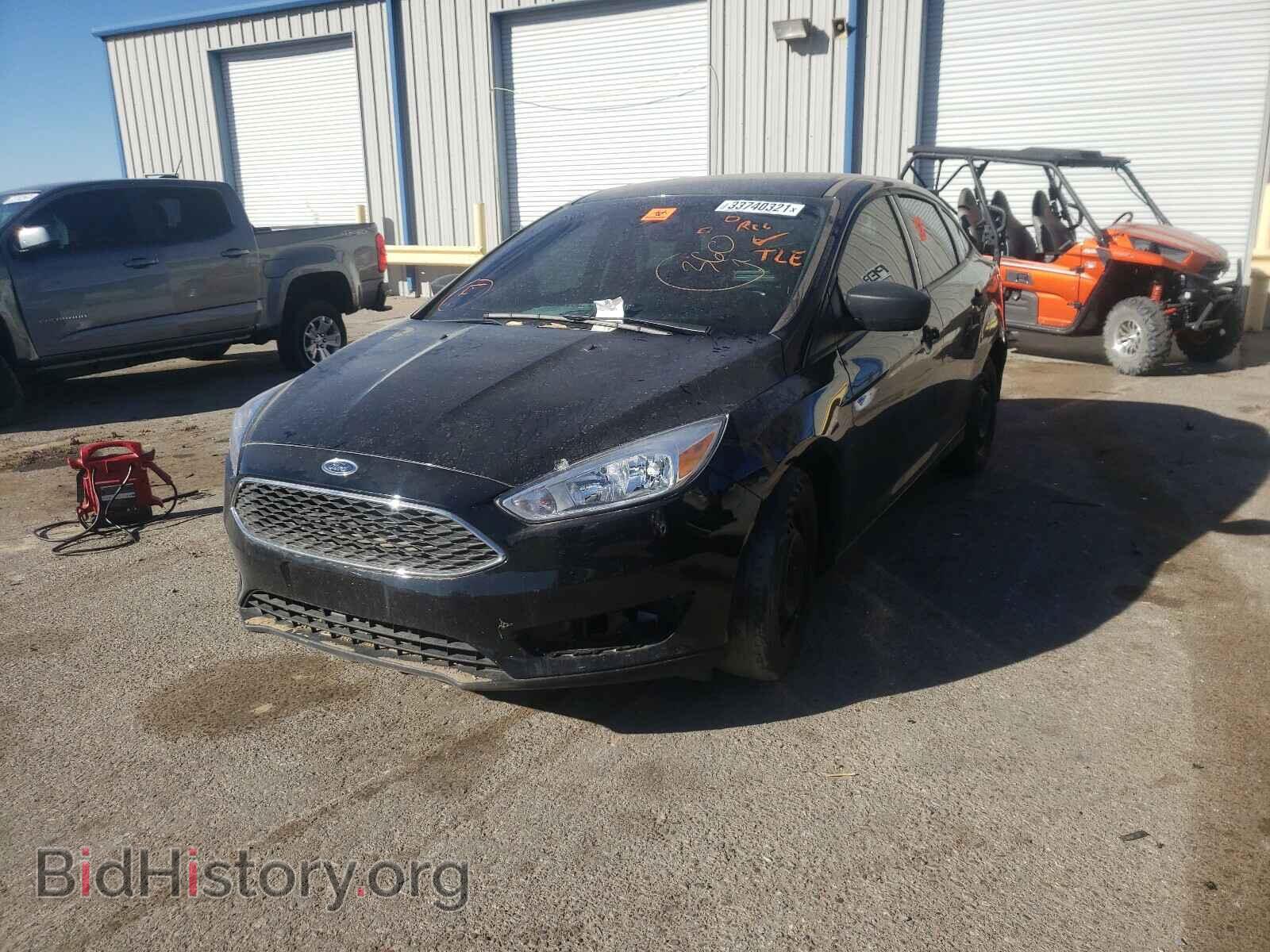 2018 FORD FOCUS - VIN: 1FADP3E23JL217105 - Фото 2