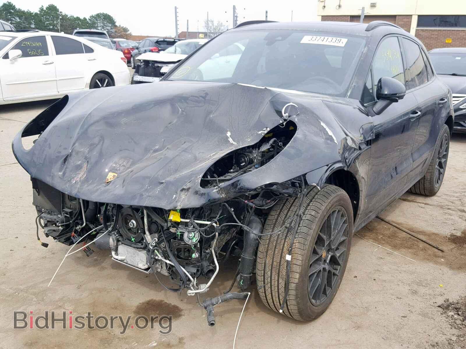 2018 PORSCHE MACAN GTS - VIN: WP1AG2A52JLB63690 - Фото 2