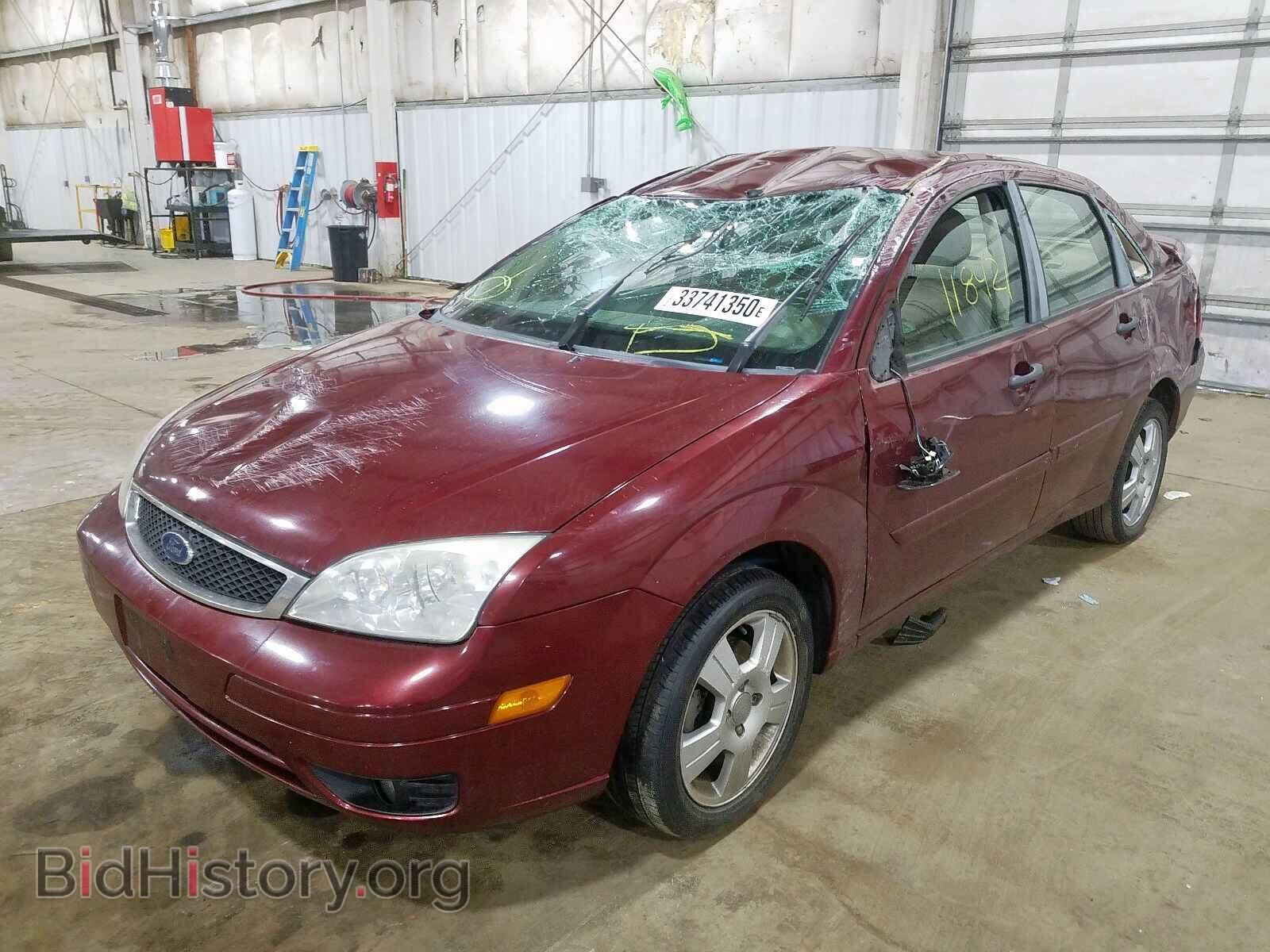 2007 FORD FOCUS - VIN: 1FAHP34N77W197655 - Фото 2