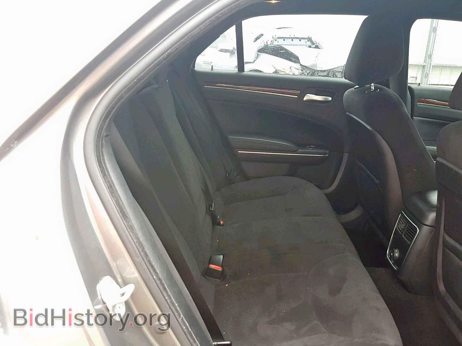 2012 CHRYSLER 300 - VIN: 2C3CCAAG2CH126791 - Фото 6
