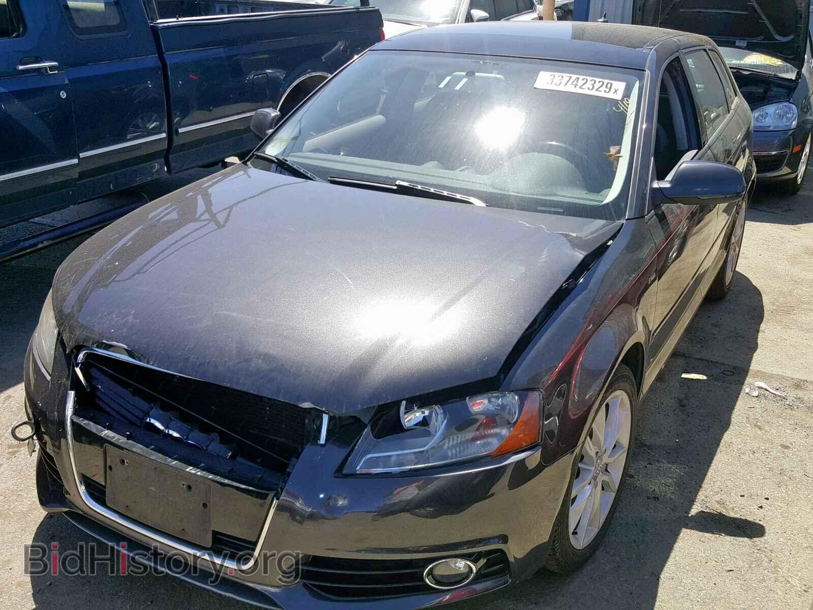 2012 AUDI A3 - VIN: WAUBEAFMXCA104856 - Photo 2