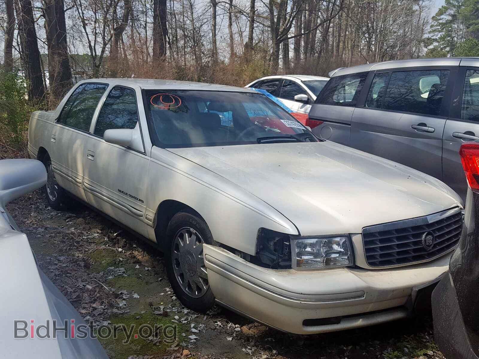 Photo 1G6KF5490XU774431 - CADILLAC DEVILLE 1999