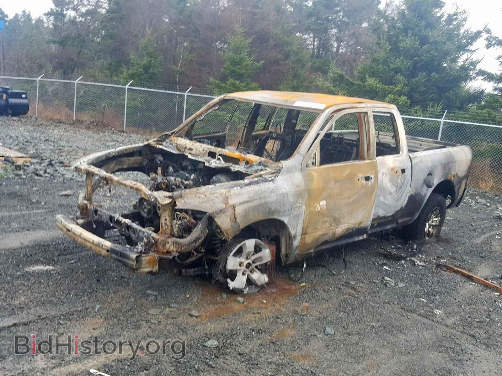 2017 RAM 1500 ST - VIN: 1C6RR7FT5HS864556 - Фото 2