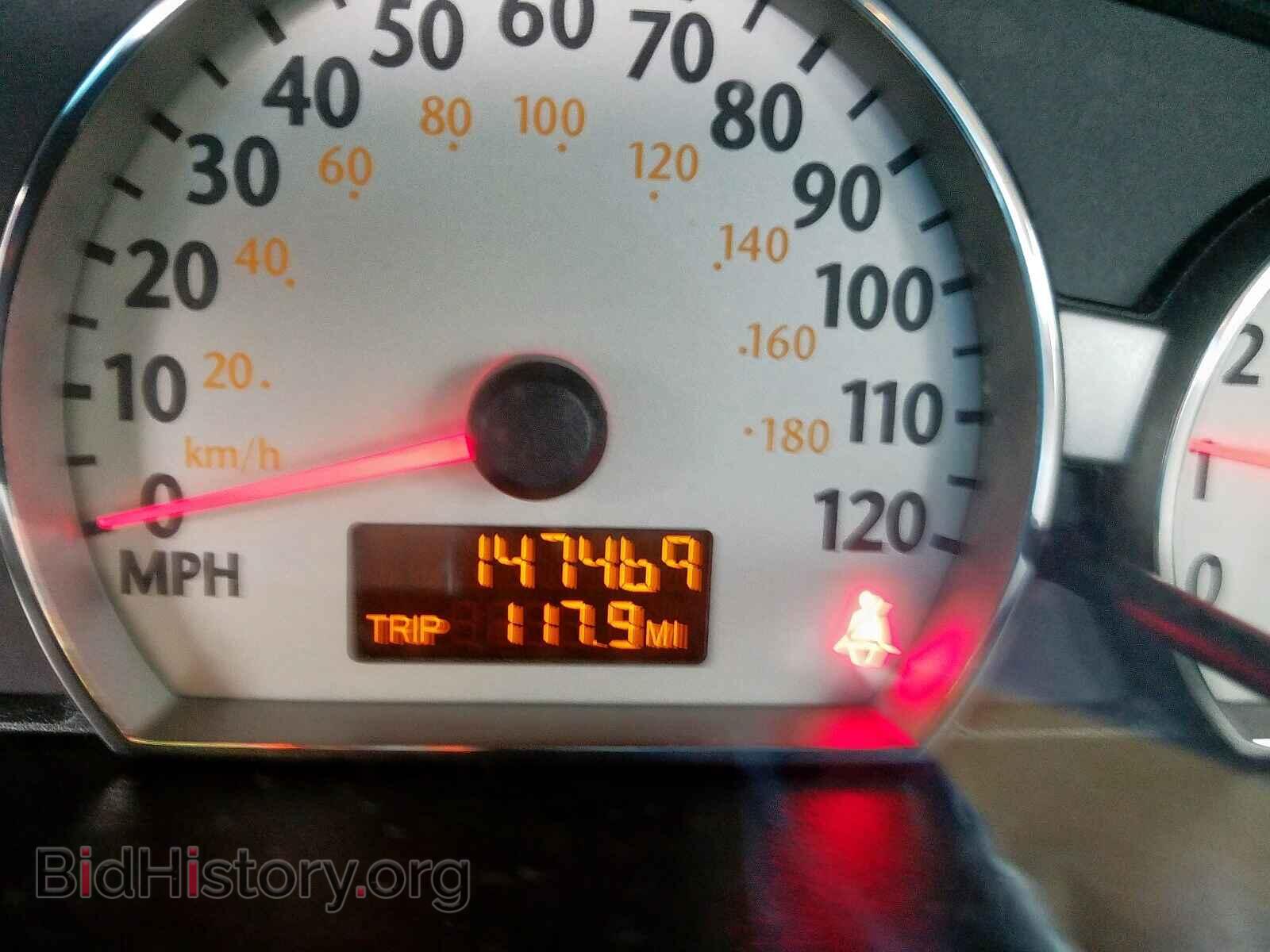 2005 SATURN ION - VIN: 1G8AL52F35Z107146 - Фото 8