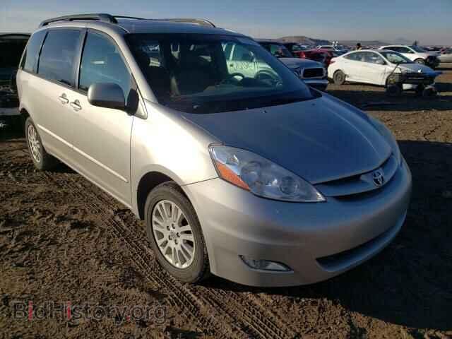 Photo 5TDBK22C28S017185 - TOYOTA SIENNA 2008
