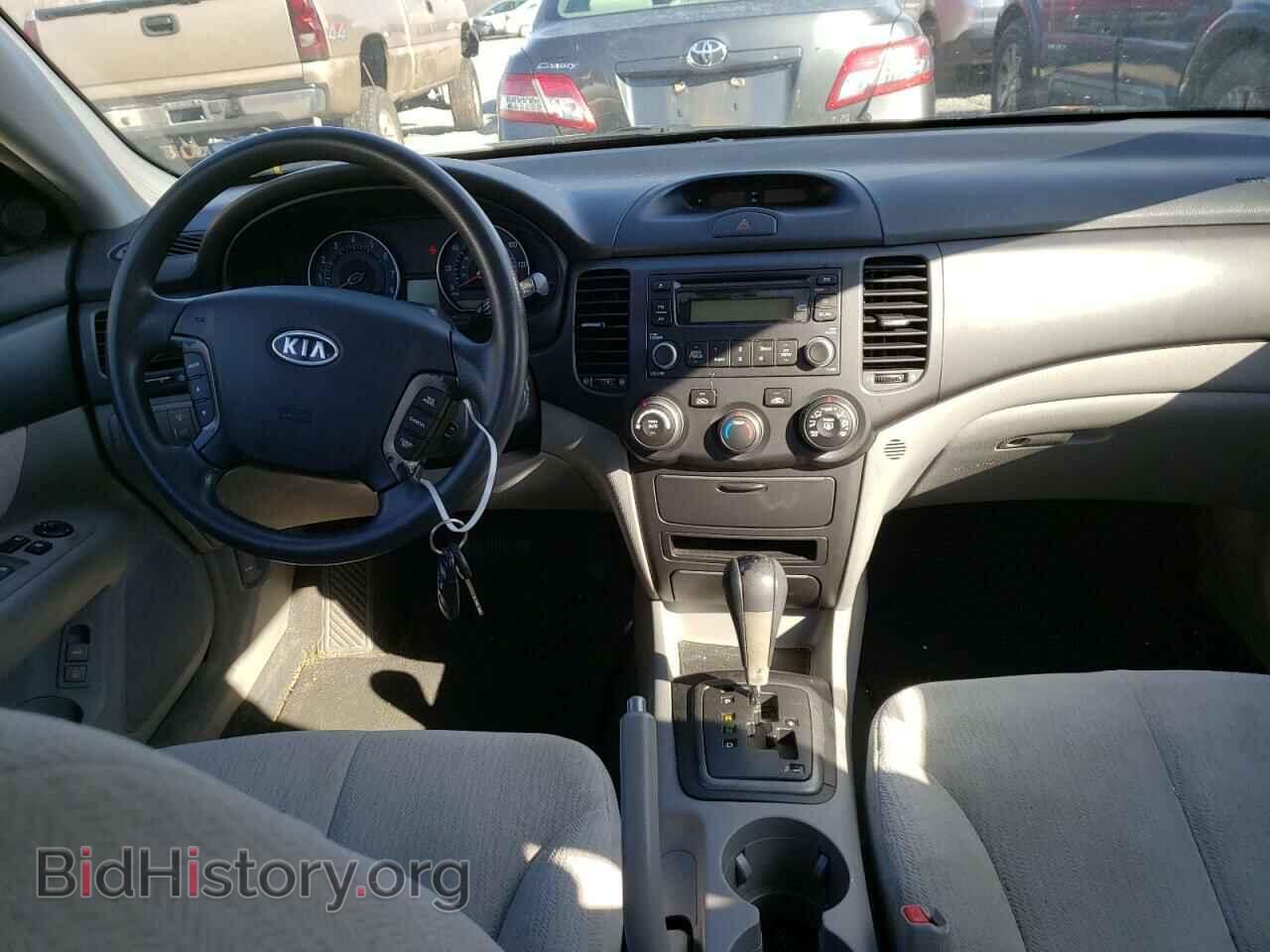 2007 KIA OPTIMA - VIN: KNAGE123875143317 - Фото 9