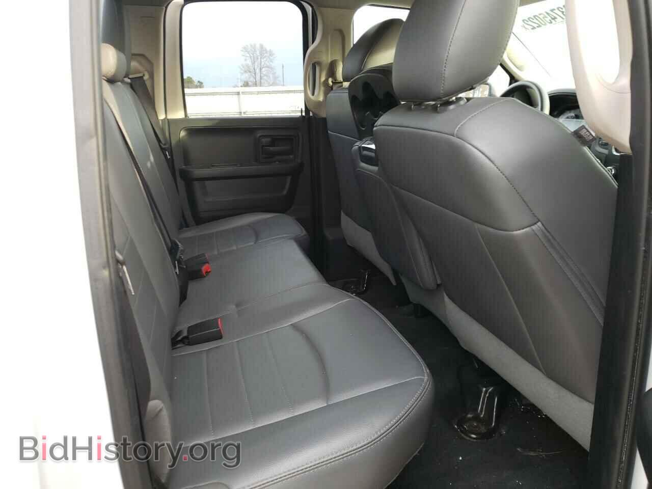 2018 RAM 1500 - VIN: 1C6RR6FG2JS219494 - Фото 6