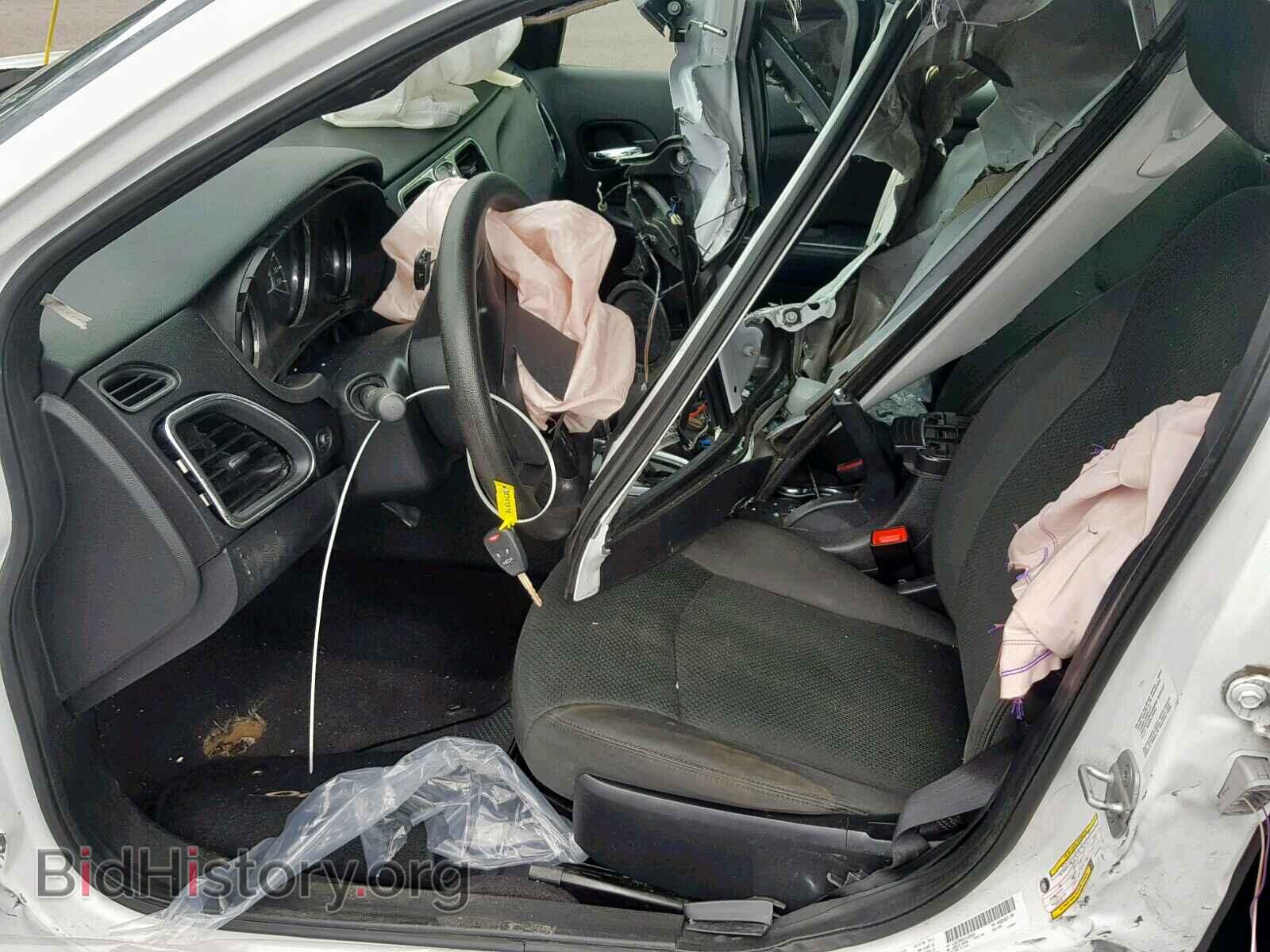 2012 CHRYSLER 200 - VIN: 1C3CCBAB5CN152593 - Фото 5