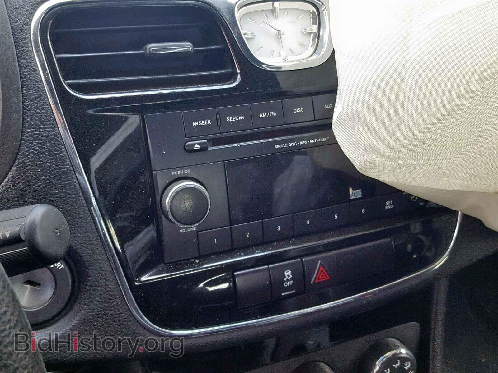 2012 CHRYSLER 200 - VIN: 1C3CCBAB5CN152593 - Фото 9