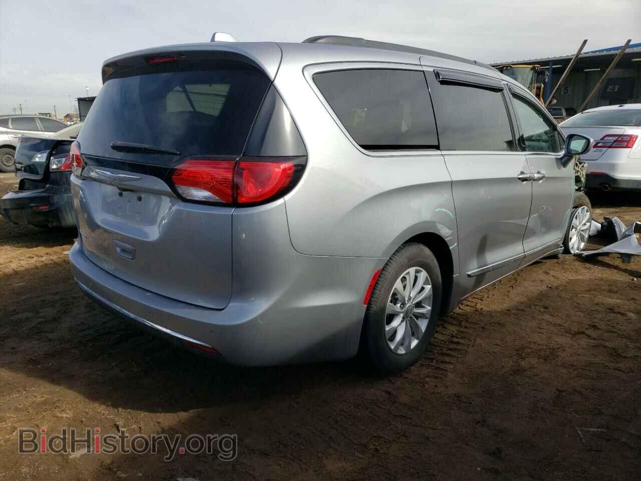 2017 CHRYSLER PACIFICA - VIN: 2C4RC1BG5HR787818 - Фото 4