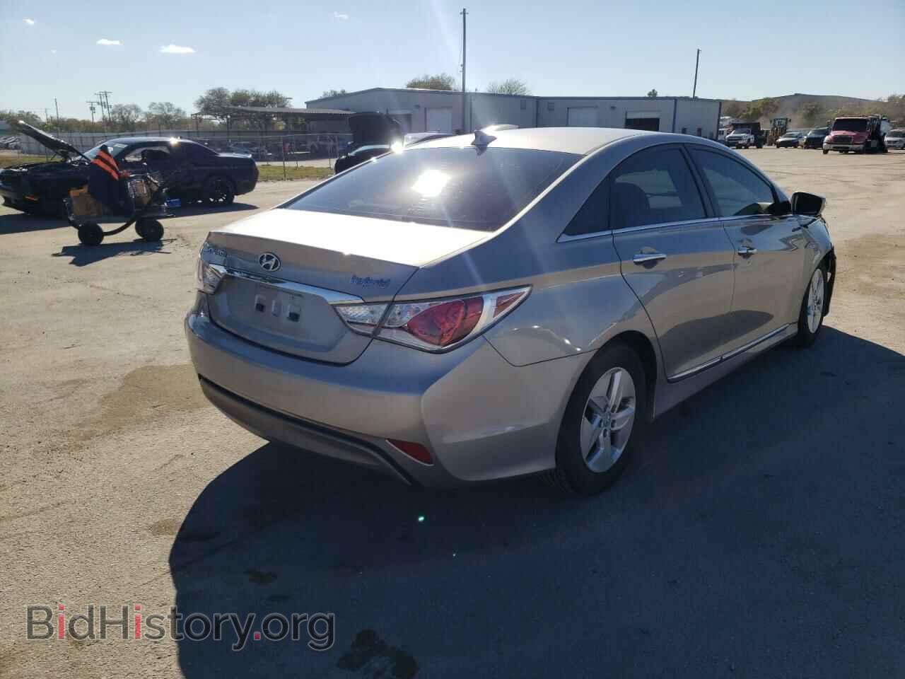 2012 HYUNDAI SONATA - VIN: KMHEC4A49CA037757 - Фото 4